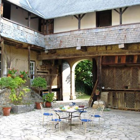 La Ferme Dague Bed & Breakfast Lasseube Exterior foto