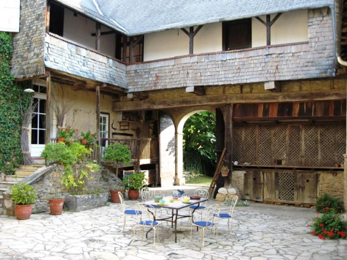 La Ferme Dague Bed & Breakfast Lasseube Exterior foto