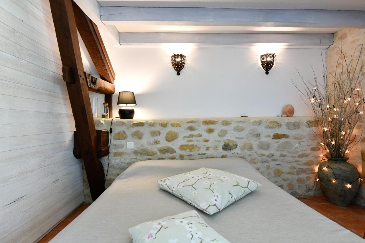 La Ferme Dague Bed & Breakfast Lasseube Exterior foto