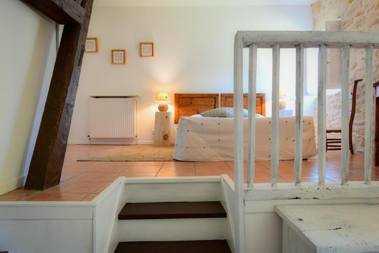 La Ferme Dague Bed & Breakfast Lasseube Exterior foto