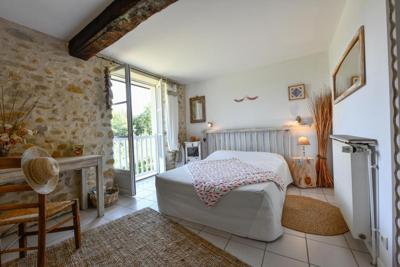 La Ferme Dague Bed & Breakfast Lasseube Exterior foto